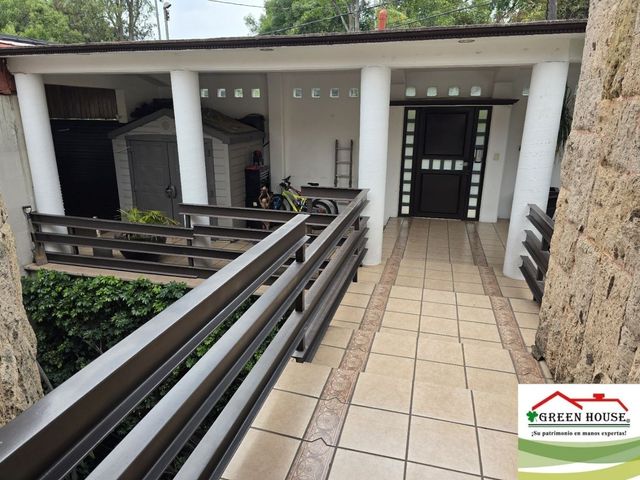 place photo 50