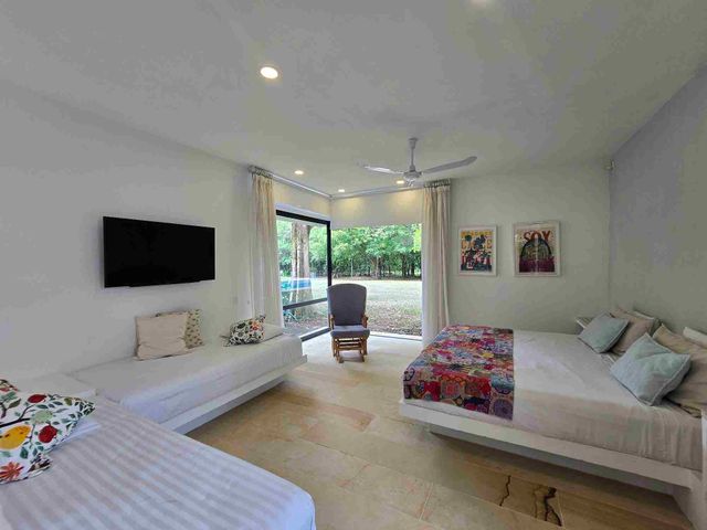 place photo 42