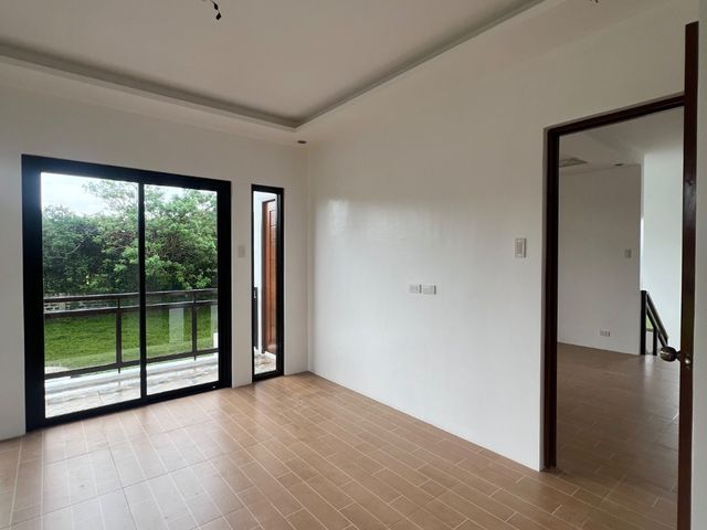 place photo 48