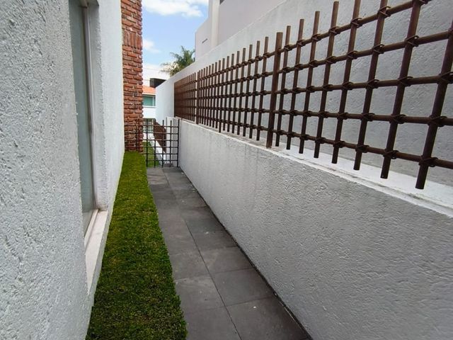 place photo 51