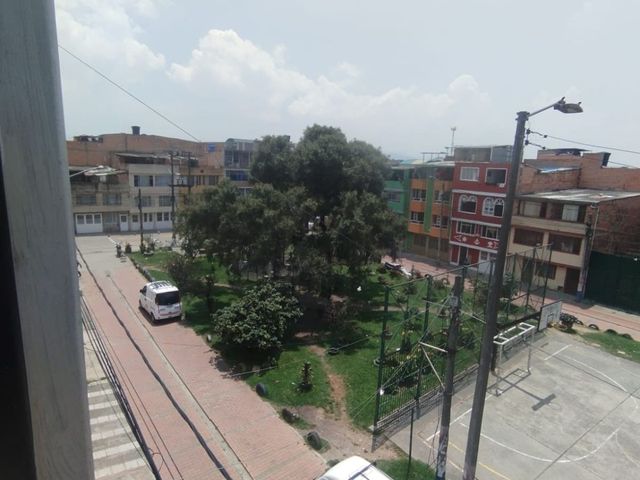 place photo 18