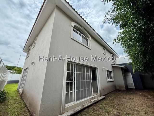 place photo 34
