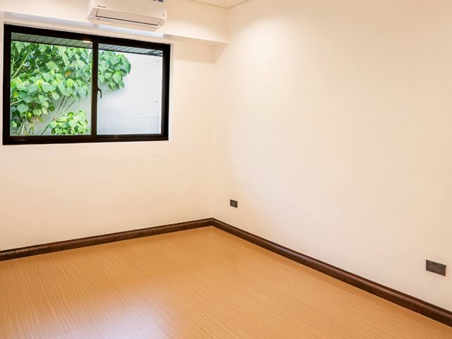 place photo 81