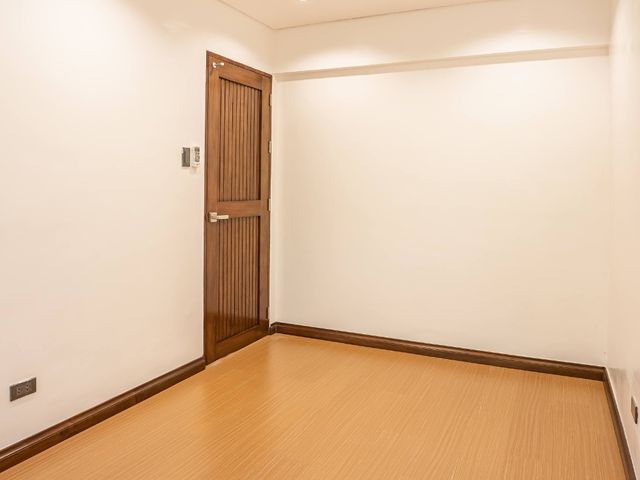 place photo 86
