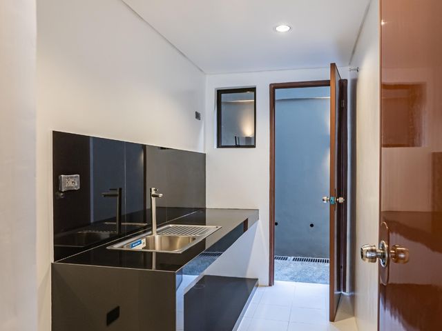 place photo 95