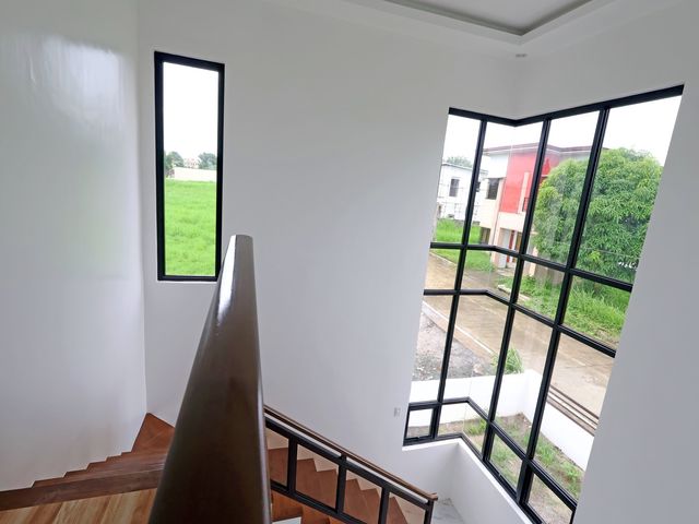 place photo 66