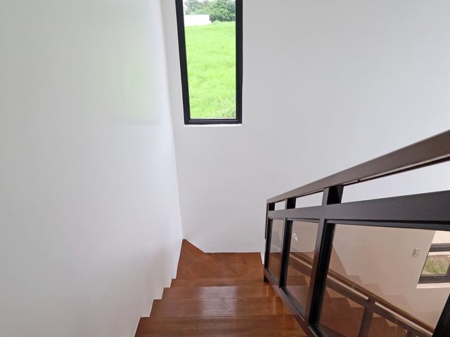 place photo 94