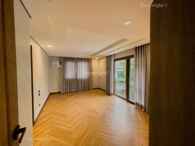 place photo 48