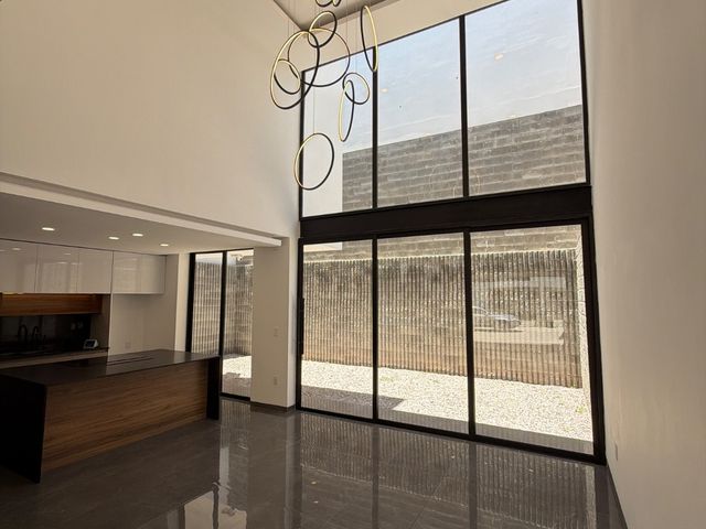 place photo 49