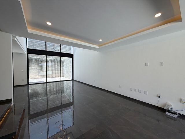 place photo 60