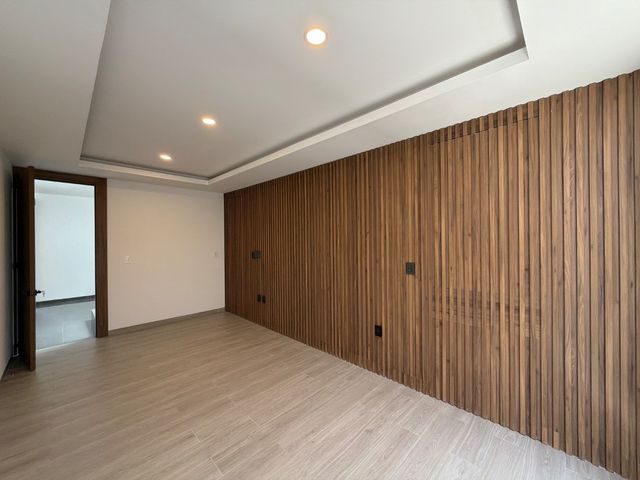 place photo 48