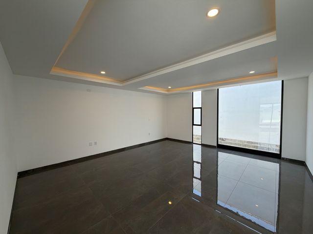 place photo 52