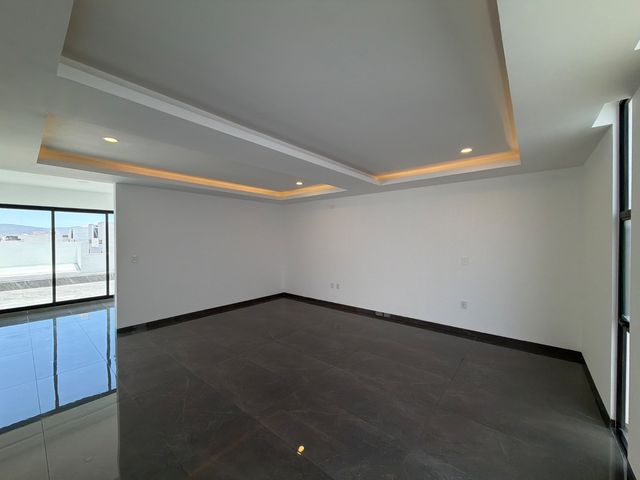 place photo 66