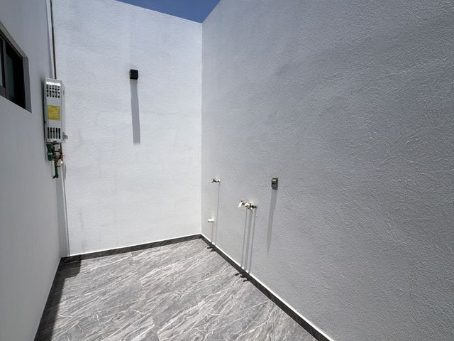 place photo 64