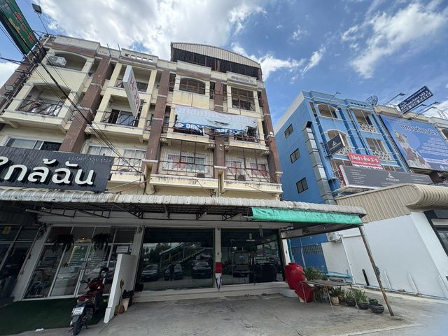 place photo 23