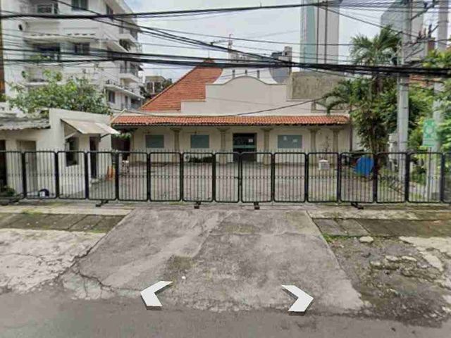DIJUAL DAN DISEWAKAN RUMAH KOMERSIAL AREA JALAN SUMATERA SURABAYA PUSAT