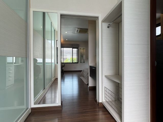 place photo 68