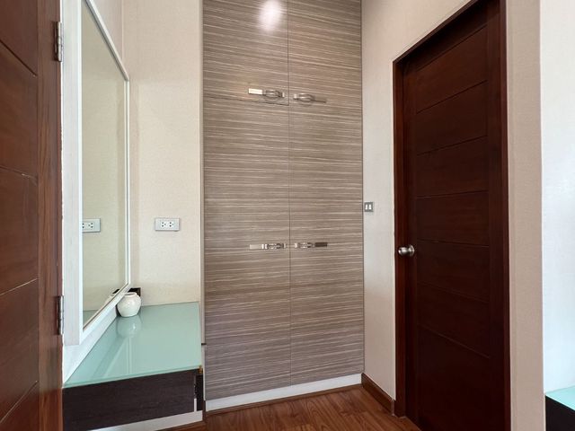 place photo 76