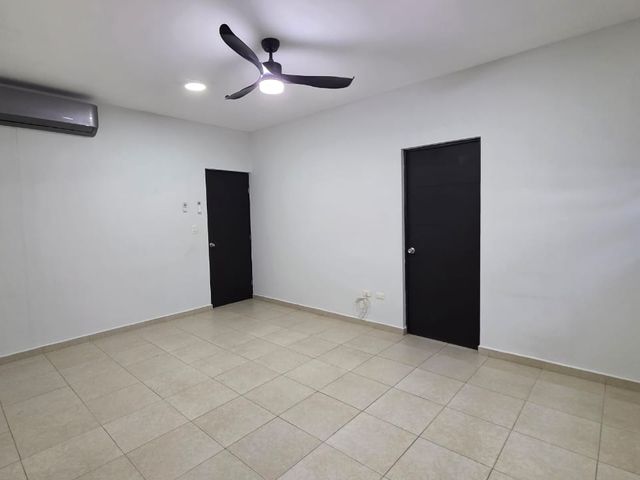 place photo 49