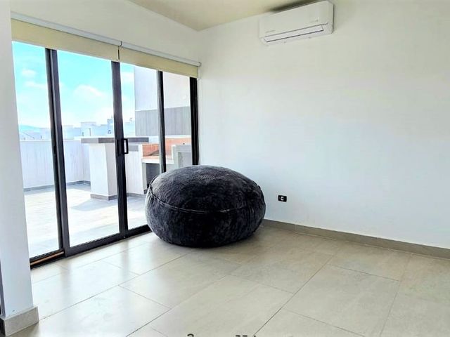 place photo 50