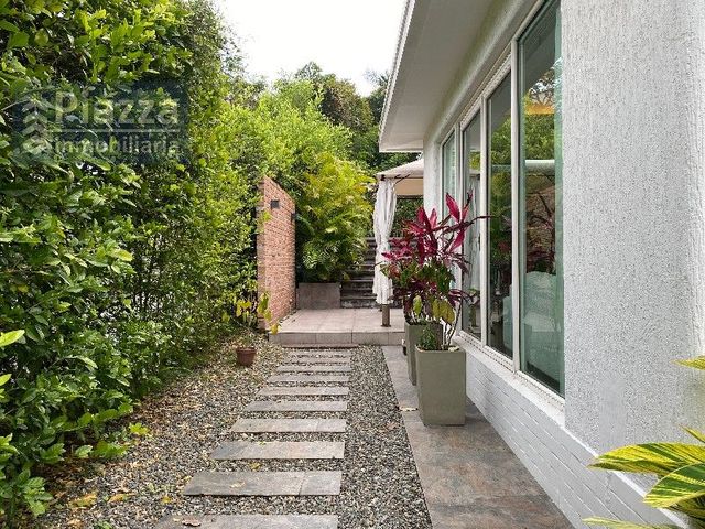 place photo 51