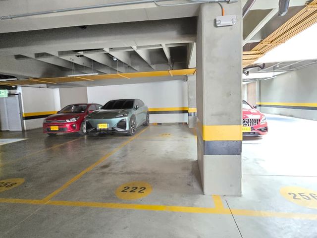 place photo 32