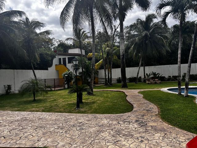 place photo 57