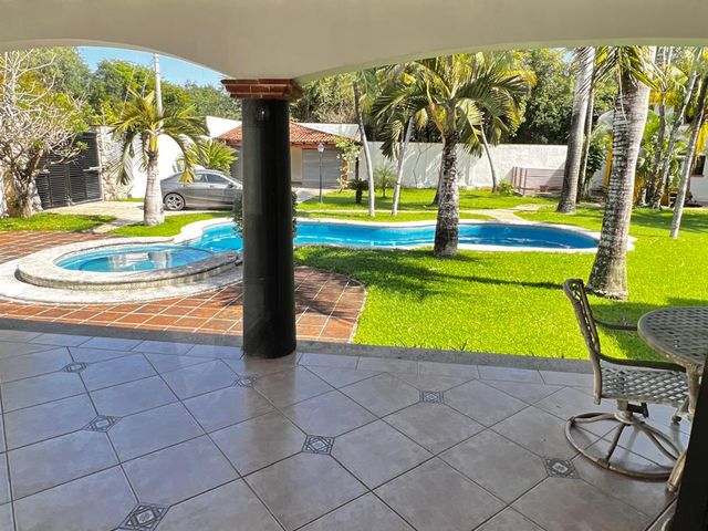 place photo 68