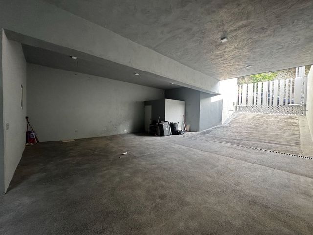 place photo 48