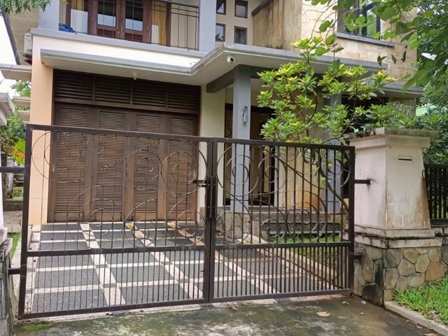 Dijual Rumah Taman Dayu 2 Lantai