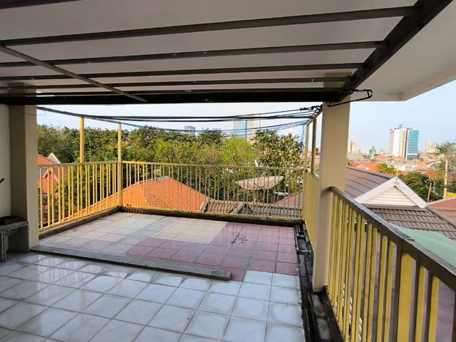 place photo 52