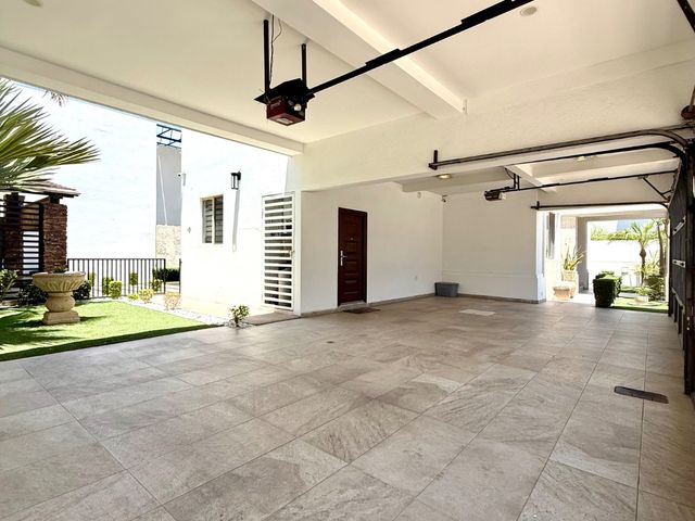 place photo 40