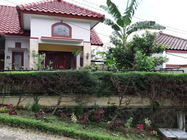 Dijual Rumah Karang Ploso Malang