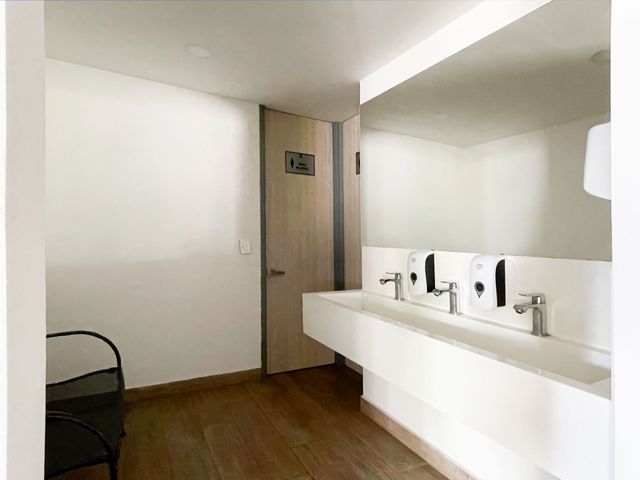 place photo 49