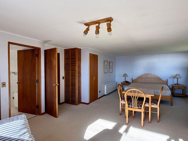 place photo 90