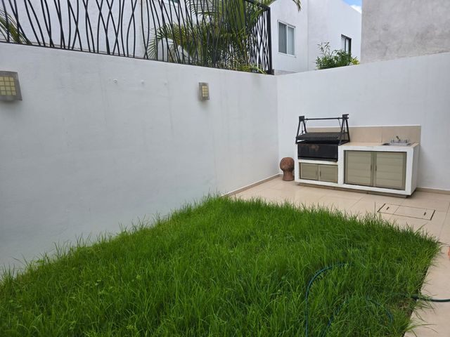 place photo 32