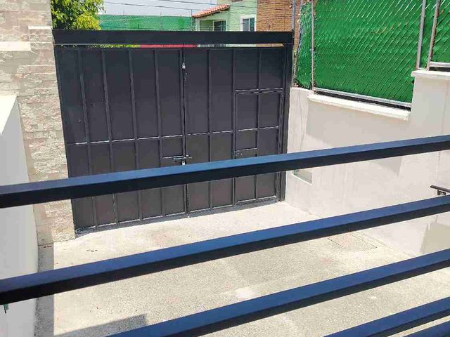 place photo 25