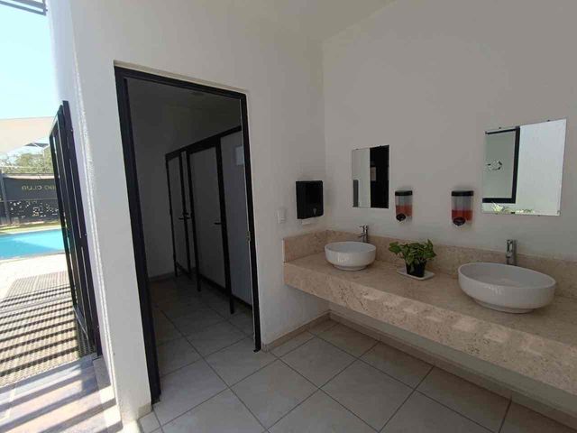 place photo 27