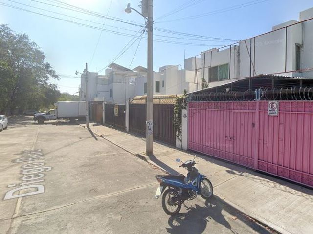 place photo 11