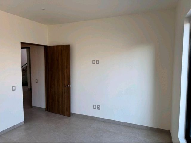 place photo 53