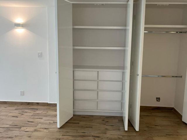 place photo 66