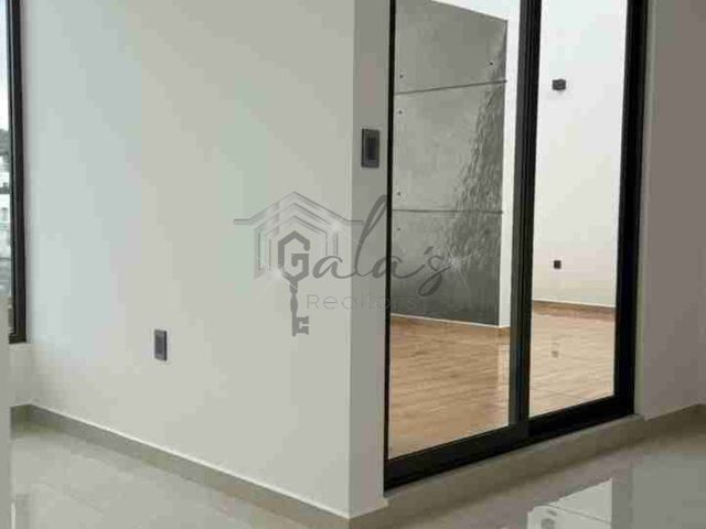place photo 49