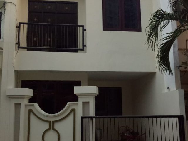 Rumah Villa Kalijudan Indah Dekat Galaxy Mall, EastCost Mall