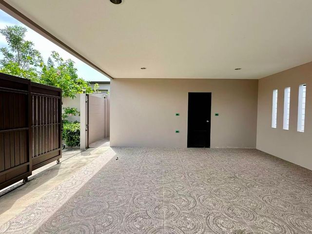 place photo 54