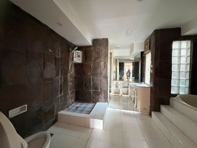 place photo 73