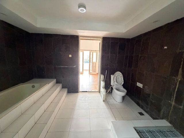 place photo 80