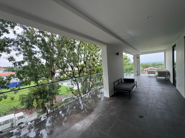 place photo 49