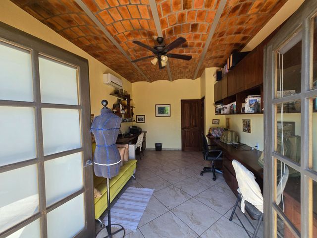 place photo 54