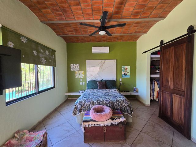 place photo 41