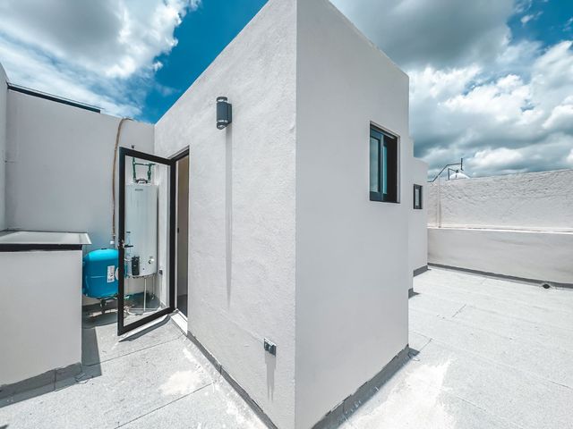 place photo 38